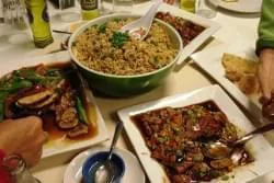 La chifa, un reflejo de la influencia china en la cocina peruana